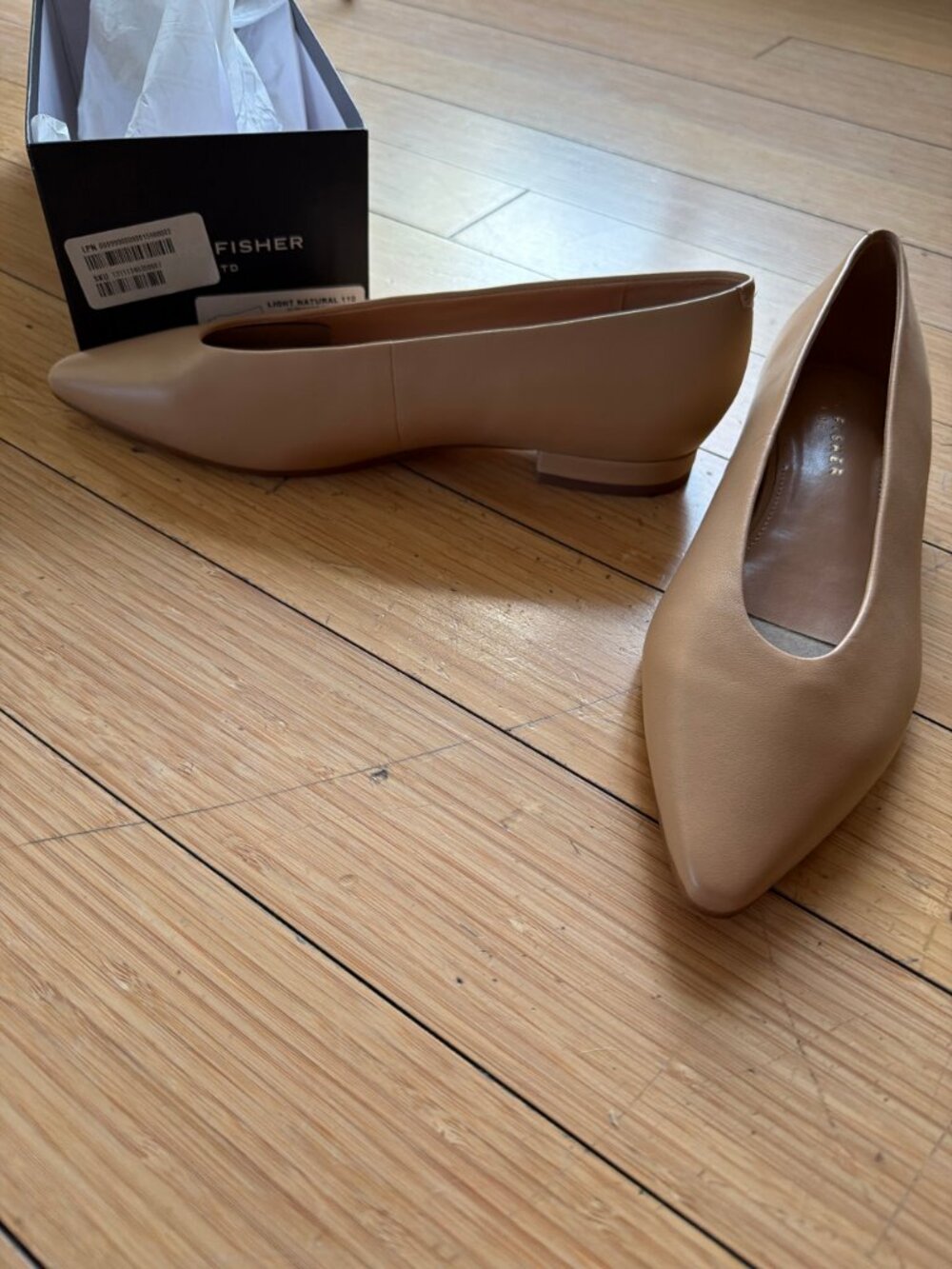 Marc Fisher LTD Gunner Pointed Toe Flats Light Natural Size 9.5 New in Box